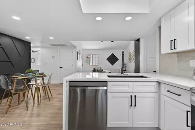 2020 W Union Hills Drive #251, Phoenix, AZ 85027 - Photo 5