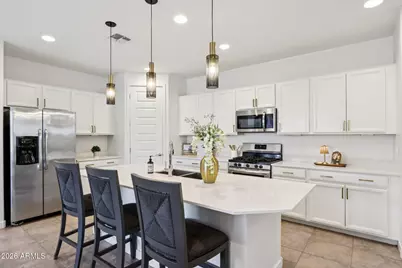 18816 W Cortez Street, Surprise, AZ 85388 - Photo 3