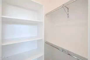 1672 W Lavitt Ln, Phoenix, AZ 85086 - Photo 37