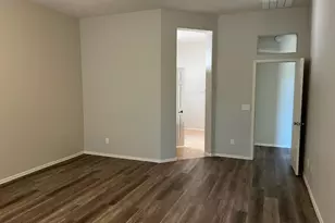 3225 W Leisure Ln, Phoenix, AZ 85086 - Photo 9