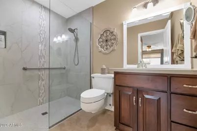 16652 N Boswell Boulevard, Sun City, AZ 85351 - Photo 17