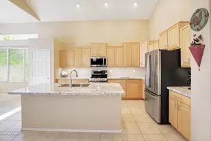 6839 W El Cortez Pl, Peoria, AZ 85382 - Photo 7