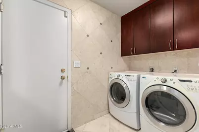 10665 E Gold Dust Avenue, Scottsdale, AZ 85258 - Photo 35