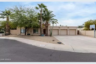 10665 E Gold Dust Avenue, Scottsdale, AZ 85258 - Photo 1