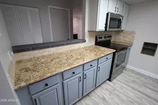 850 S River Dr, Tempe, AZ 85281 - Photo 9