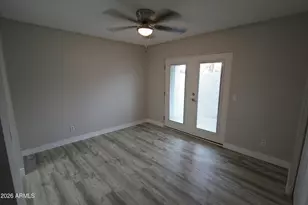 850 S River Dr, Tempe, AZ 85281 - Photo 3