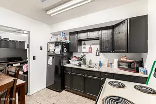 1806 W Sherman St, Phoenix, AZ 85007 - Photo 9