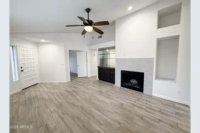 12030 N 40th Way, Phoenix, AZ 85028 - Photo 7