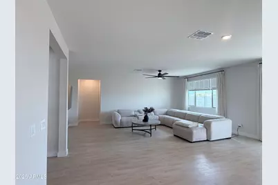 9324 S 30th Lane, Laveen, AZ 85339 - Photo 5