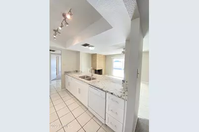 3633 W Calavar Road, Phoenix, AZ 85053 - Photo 3