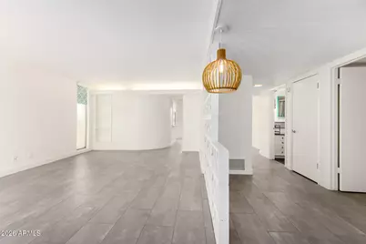 3713 E Glenrosa Avenue, Phoenix, AZ 85018 - Photo 11