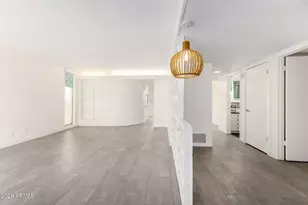 3713 E Glenrosa Ave, Phoenix, AZ 85018 - Photo 11