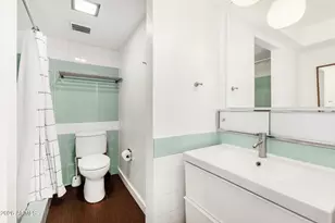 3713 E Glenrosa Ave, Phoenix, AZ 85018 - Photo 31