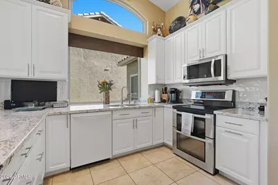 7638 E Whispering Mesquite Lane, Gold Canyon, AZ 85118 - Photo 11