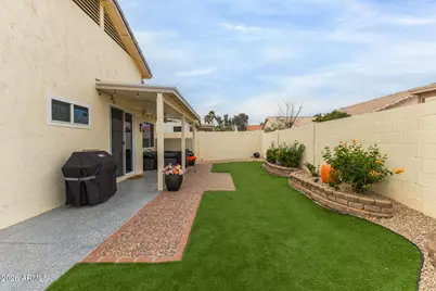 17988 W Deneen Way, Surprise, AZ 85374 - Photo 27