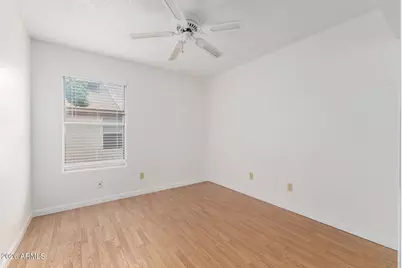 3525 E Wickieup Lane, Phoenix, AZ 85050 - Photo 27