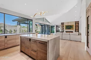 4610 E Flower St, Phoenix, AZ 85018 - Photo 7