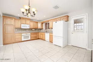 6610 W McKinley St, Phoenix, AZ 85043 - Photo 7