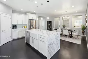 10772 W Yearling Rd, Peoria, AZ 85383 - Photo 9