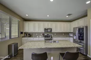 1735 W Lacewood Pl, Phoenix, AZ 85045 - Photo 15