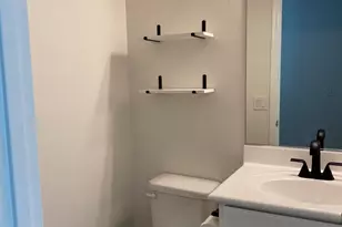 2725 E Mine Creek Rd, Phoenix, AZ 85024 - Photo 11