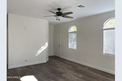 2725 E Mine Creek Road #1125, Phoenix, AZ 85024 - Photo 3