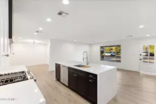 7035 E Cypress St, Scottsdale, AZ 85257 - Photo 7