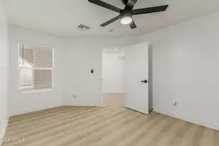 3811 W Harrison St, Chandler, AZ 85226 - Photo 29