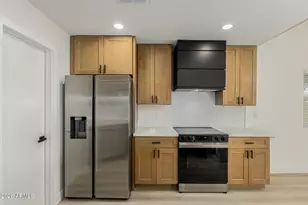 3811 W Harrison St, Chandler, AZ 85226 - Photo 15