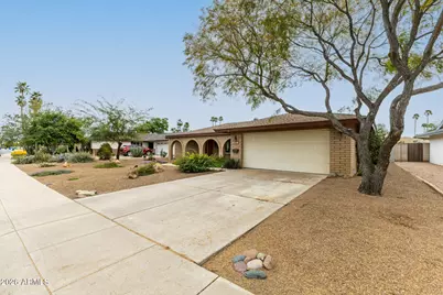 1941 E Pebble Beach Drive E, Tempe, AZ 85282 - Photo 3