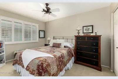 1941 E Pebble Beach Drive E, Tempe, AZ 85282 - Photo 19