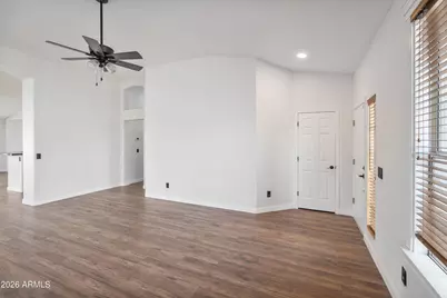 9851 E Irwin Circle, Mesa, AZ 85209 - Photo 7