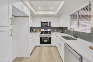 4821 W Loma Ln, Glendale, AZ 85302 - Photo 7