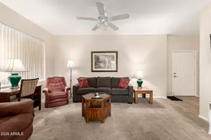 2929 W Yorkshire Dr, Phoenix, AZ 85027 - Photo 3