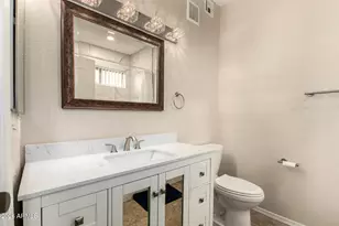 2929 W Yorkshire Dr, Phoenix, AZ 85027 - Photo 19