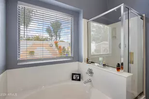 558 E Devon Dr, Gilbert, AZ 85296 - Photo 27