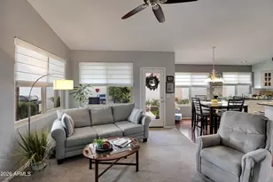 558 E Devon Dr, Gilbert, AZ 85296 - Photo 15