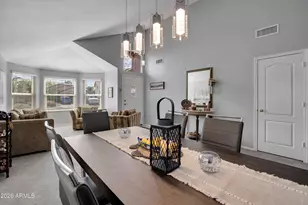 558 E Devon Dr, Gilbert, AZ 85296 - Photo 3