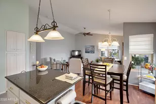 558 E Devon Dr, Gilbert, AZ 85296 - Photo 13