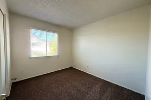 13865 N 48th Ave, Glendale, AZ 85306 - Photo 9