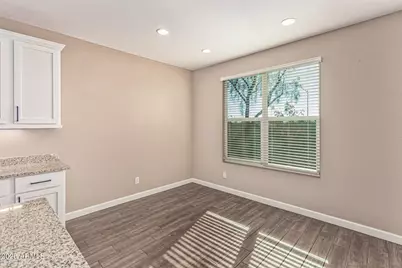 707 W Hartford Avenue, Phoenix, AZ 85023 - Photo 7