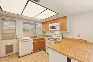 16016 N 48th Ave, Glendale, AZ 85306 - Photo 9