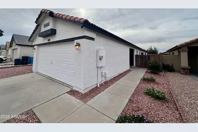 3043 W Covey Lane, Phoenix, AZ 85027 - Photo 1