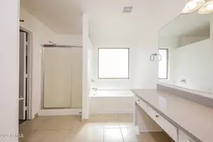 2255 E Parkside Ln, Phoenix, AZ 85024 - Photo 13