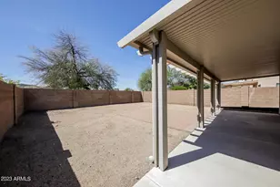 2255 E Parkside Ln, Phoenix, AZ 85024 - Photo 17