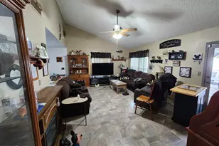 7814 W Cherry Hills Dr, Peoria, AZ 85345 - Photo 5