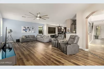 2507 E Rustling Oaks Lane, Phoenix, AZ 85024 - Photo 9