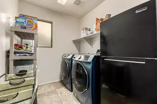 2507 E Rustling Oaks Ln, Phoenix, AZ 85024 - Photo 41