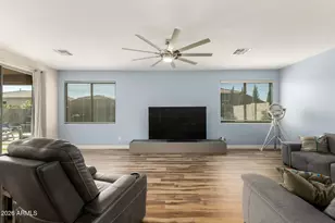 2507 E Rustling Oaks Ln, Phoenix, AZ 85024 - Photo 15