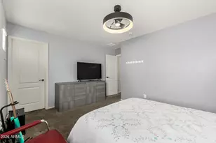 2507 E Rustling Oaks Ln, Phoenix, AZ 85024 - Photo 31